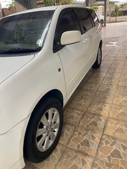 toyota fielder