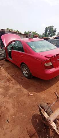 A picture of Toyota Camry 2 4