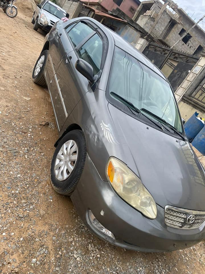 A picture of Toyota Corolla 2007