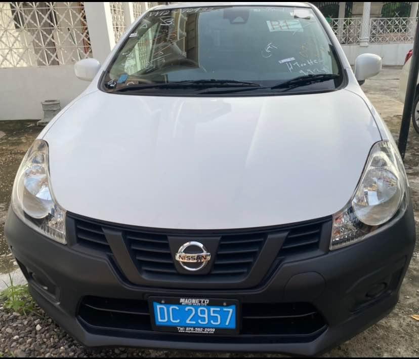 nissan ad wagon