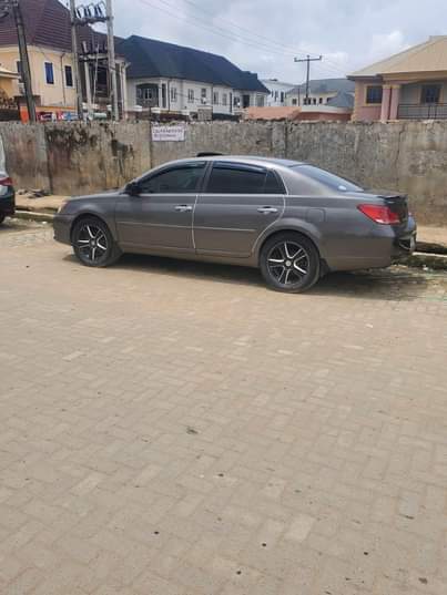 A picture of Toyota Avalon
