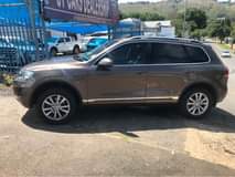 A picture of 2011 Volkswagen Touareg