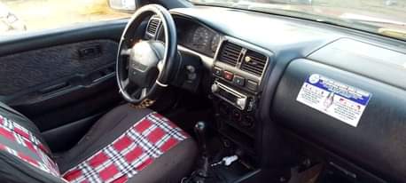 A picture of 2002 Nissan Almera 2002