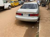 A picture of Toyota Camry 02