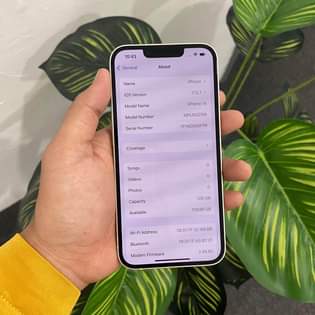 A picture of Iphone 14 plain 128Gb