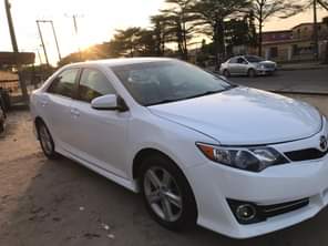 A picture of 2012 Toyota Camry sport tokumbo Price 14m Location Amuwo odofin