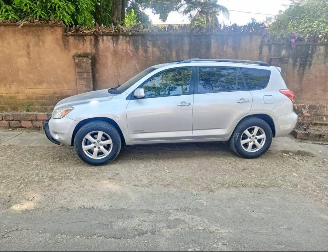 A picture of Toyota RAV4