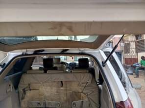A picture of Toyota sienna 2005 up for sale and everything is working