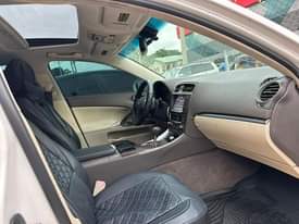 A picture of Lexus IS250 2012