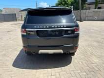 A picture of RANGE ROVER SPORT 2015