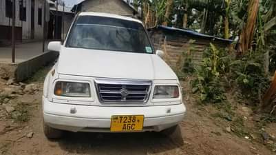 suzuki escudo