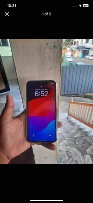 iPhone M.