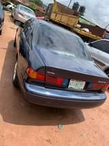 A picture of Toyota Camry 2 2