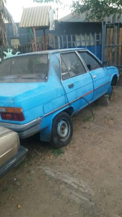 AUTO F.