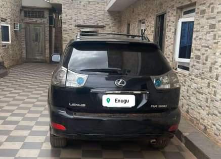A picture of Lexus Rx350 2007 model full option in toks standard in