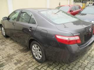 A picture of Super Clean Toyota Camry 09 thumb start XLE For Sale