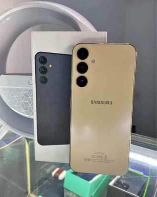 A picture of samsung A74