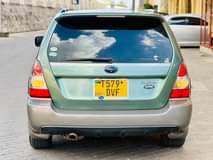A picture of Subaru forester mwanza call WhatsApp 0686108116
