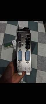 A picture of Asus GTX 970 GPU.