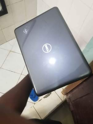 A picture of Dell 3380 touch screen pad