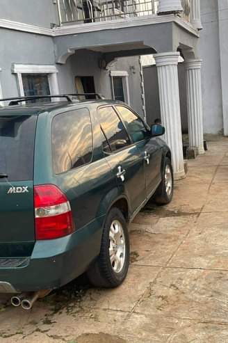 A picture of 2003 Acura MDX