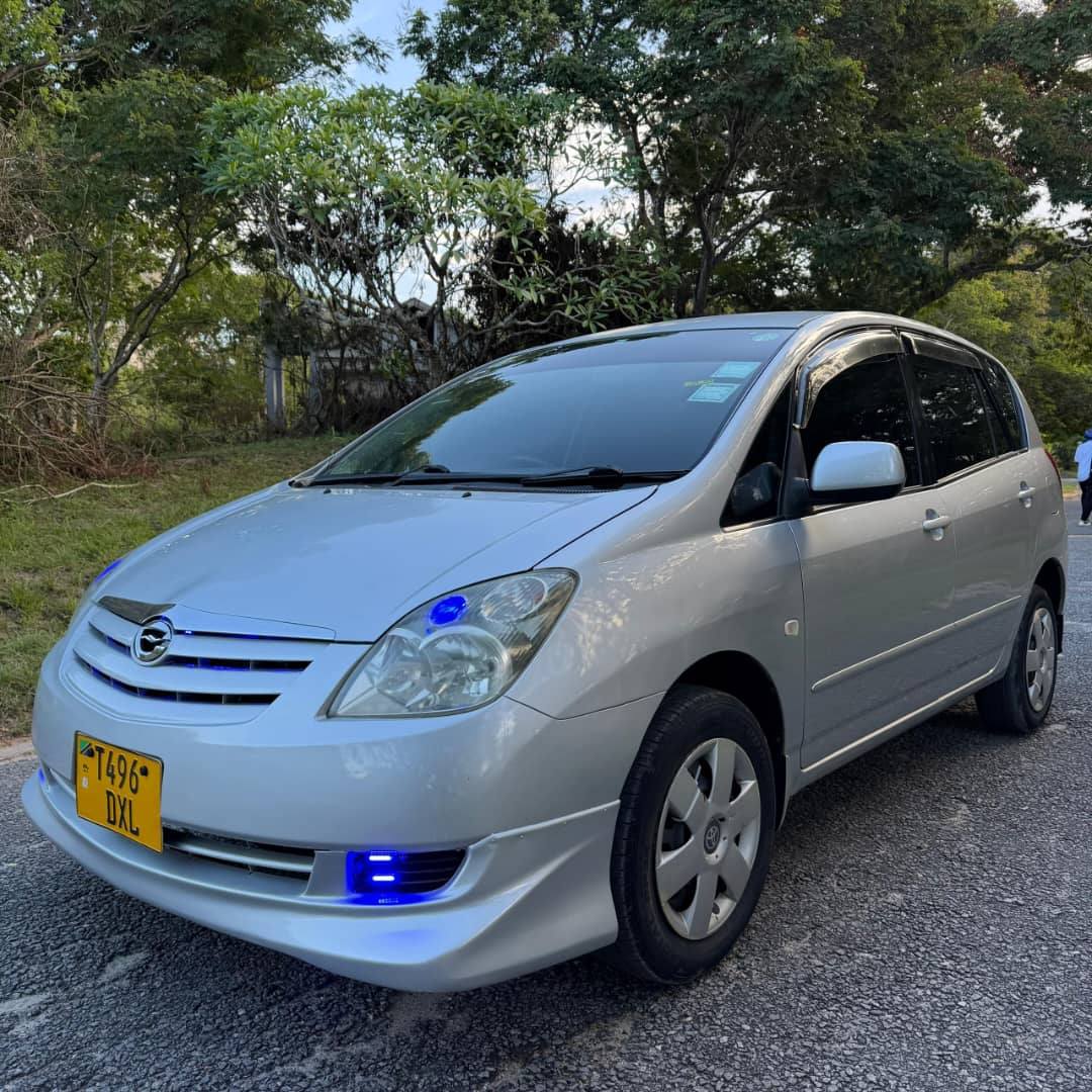 A picture of TOYOTA SPACIO
