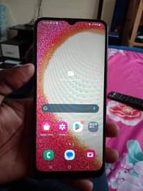 A picture of Samsung a04e