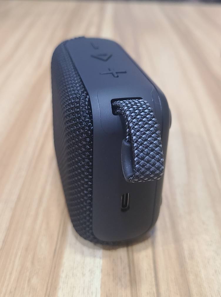 A picture of GO4 Bluetooth speaker