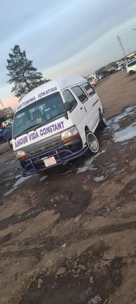 used toyota hiace