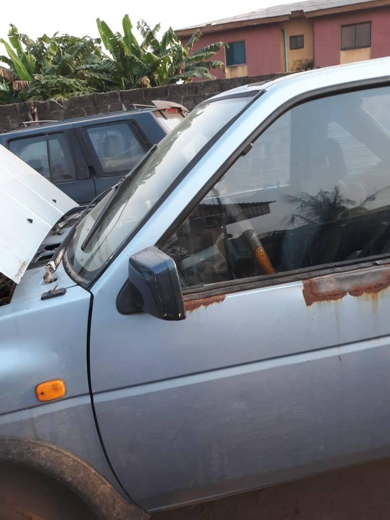 A picture of Old model pathfinder