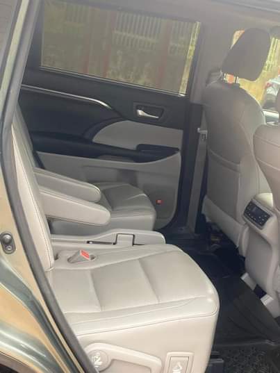 A picture of 2018 Toyota Highlander
