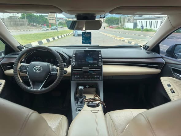 A picture of 2019 TOYOTA AVALON LIMITED EDITION SLIGHTLY USED 3 MONTHS REG