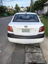 A picture of Kia Rio 2004 manual transmission