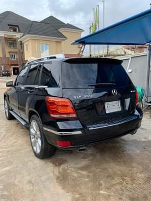 A picture of KinzzyAuto s LTD 08109018982 11 000 000 Refer and earn