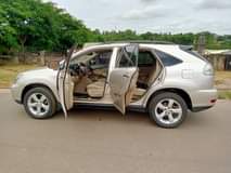 A picture of 2005 Lexus Rx330 Nigerian Used Buy drive condition Location Lokogoma