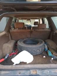 A picture of Toyota 4 Runner 1999 Painted on First body Sound engine