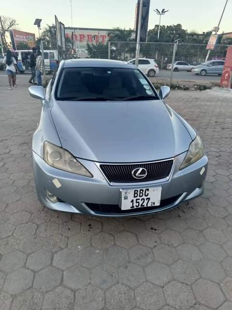 lexus