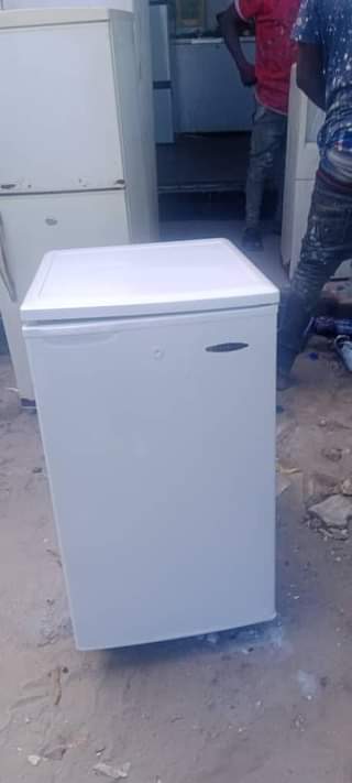 A picture of NAUZ FRIZA NA FRIJI USED LOCATION KIGOGO MBURAHAT 0789477231
