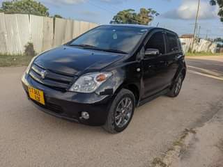 A picture of Toyota Ist On Sale