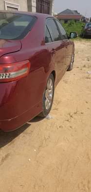 A picture of Awooooof Clean 2009 Toyota Camry sport V6 Baked on first