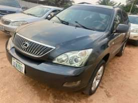 A picture of Car s