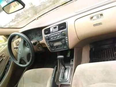 A picture of 2002 Honda Accord