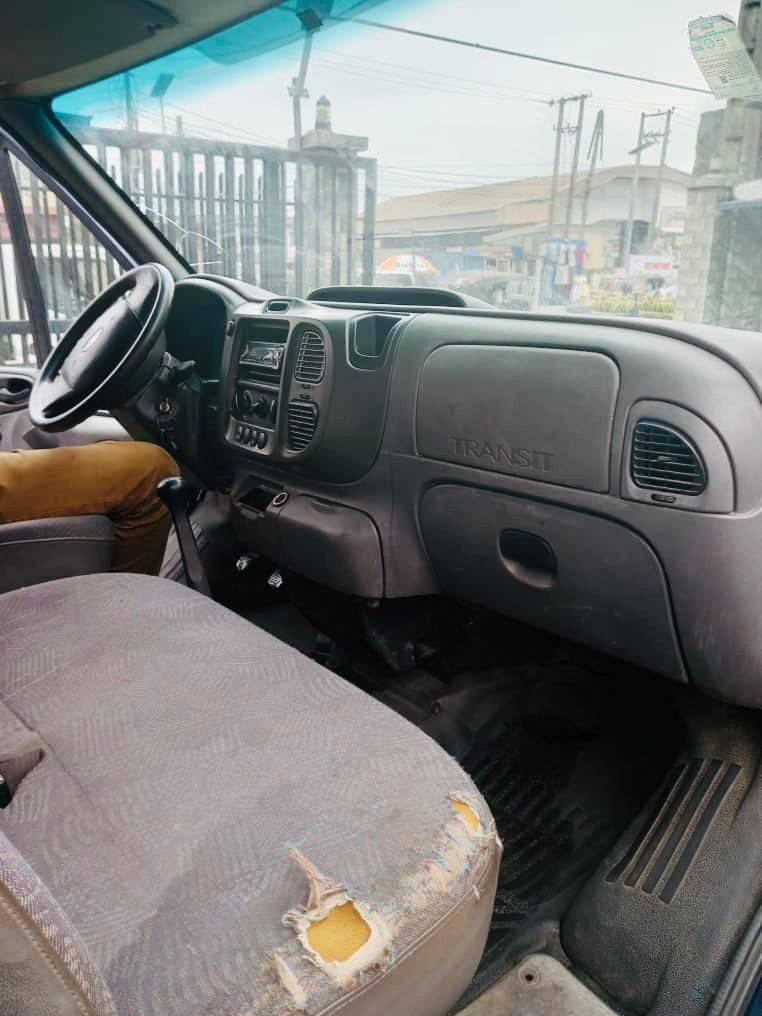 A picture of FORD 2005