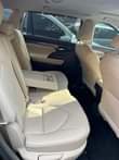 A picture of Distress Sale Direct belgium Toyota Highlander 2020 model on bet