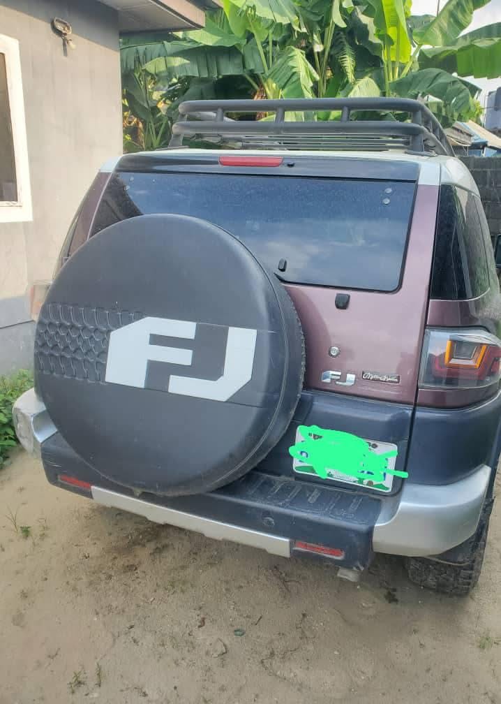 A picture of 2008 Fj cruiser 2009