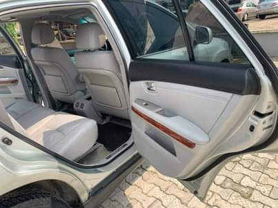 A picture of 2005 Lexus Rx330 Xx
