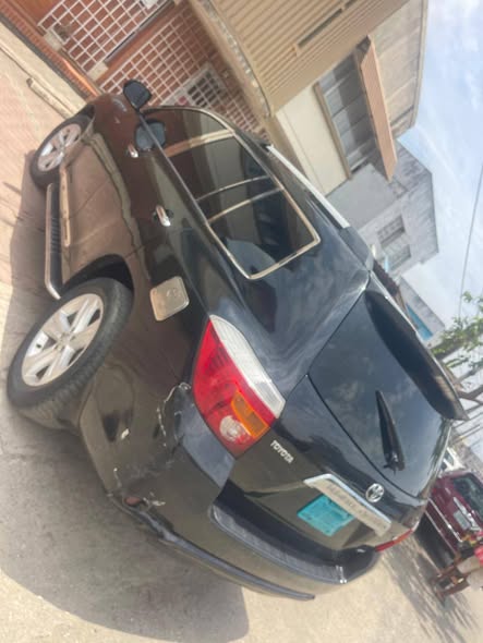 A picture of 2009 Toyota Highlander full options