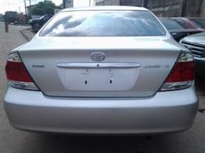A picture of URGENT SERIOUS BUYERS ONLY Foreign used TOYOTA CAMRY Year 2002