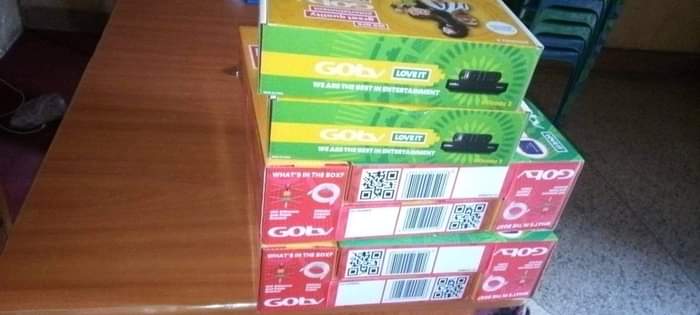 A picture of New Gotv decoders with antennas having one month free of