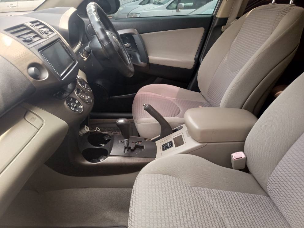 A picture of Toyota vanguard on sale